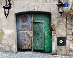 V bránach a podchodoch mesta Lublin