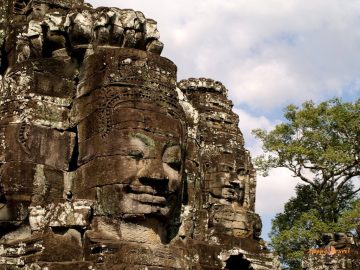 Chrám Bayon v Angkor Wat, Kambodža: 216 kamenných úsmevov kráľa Avalokiteshvara