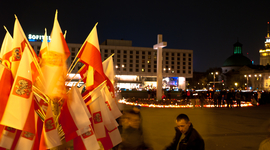 Národný smútok sa v Poľsku postupne mení na sviatok patriotizmu