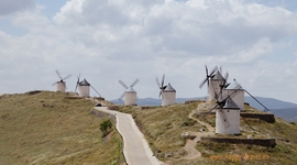 Veterné mlyny neďaleko mesta Consuegra, inšpirácia slávneho dona Quijota