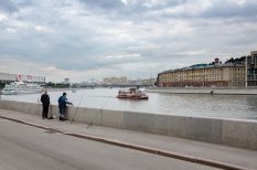 Moskovská nostalgia na brehu rieky Moskva