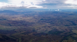 Posledné výhľady z Roraímy: na Veľkú savanu...