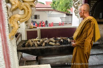 Budhistický pohreb: posledné minúty pred odchodom